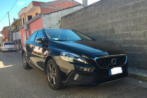 VOLVO V40 CROSS COUNTRY D3 PERFETTA