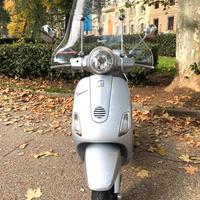Vespa LX 150