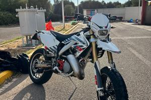 HM 125 2t