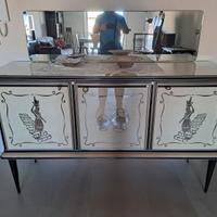 Camera da pranzo completa