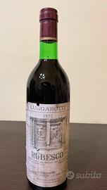 Bottiglia vino da collezione Lungarotti 1977