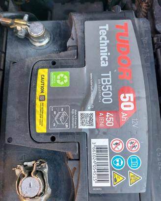 Batteria tudor 50ah 12v