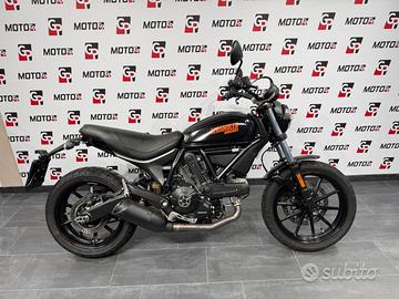 Ducati Scrambler 400 si guida con patente A2 tua d