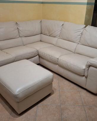 Divano in vera pelle