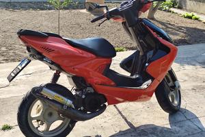 scooter Yamaha Aerox 100