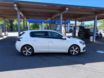 Peugeot 308 1.2 puretech
