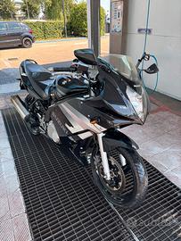 Gs 500 F carenato 2004