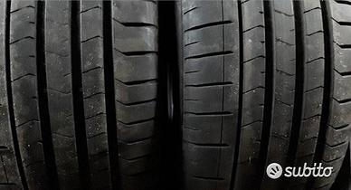 Coppia di pneumatici usati 255 30 19 pirelli