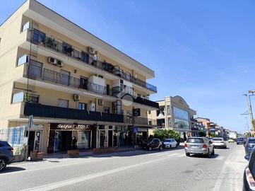3 LOCALI A SANTA MARIA A VICO