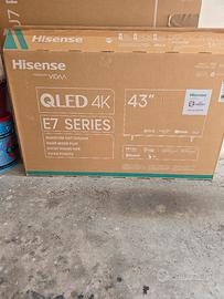 Smart TV Hisense 43" QLED 4K - Pari al nuovo 
