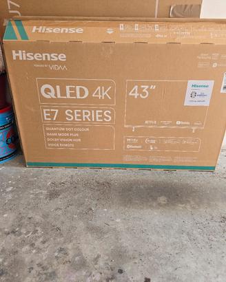 Smart TV Hisense 43" QLED 4K - Pari al nuovo 

