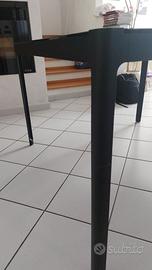 TAVOLO VETRO NERO