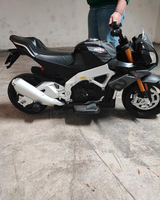 moto x bambini Aprilia tuono