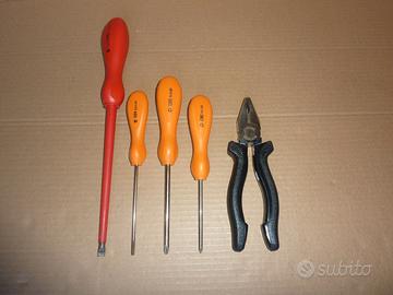 Cacciaviti BETA + pinza Elematic 