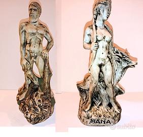 Lotto 2 STATUE ERCOLE e DIANA BOTTIGLIE CERAMICA V