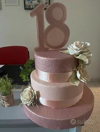 Torta finta 18 anni