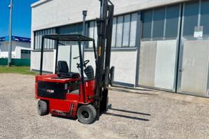 carrello elevatore muletto CTC20  portata 20 q. li