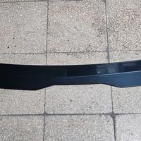 Spoiler post. Mercedes A-180