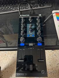 Native instruments kontrol z1