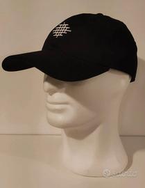 Cappellino nero 9TWENTY – stile minimal