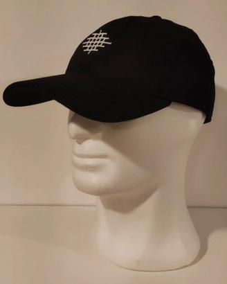 Cappellino nero 9TWENTY – stile minimal