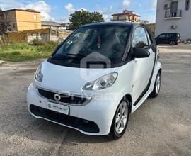 SMART fortwo 1000 52 kW MHD coupé pulse