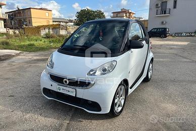 SMART fortwo 1000 52 kW MHD coupé pulse