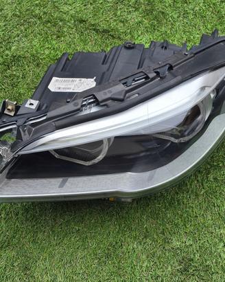 BMW 5 V F10 F11 Restyling FULL LED Faro Fanale Sin