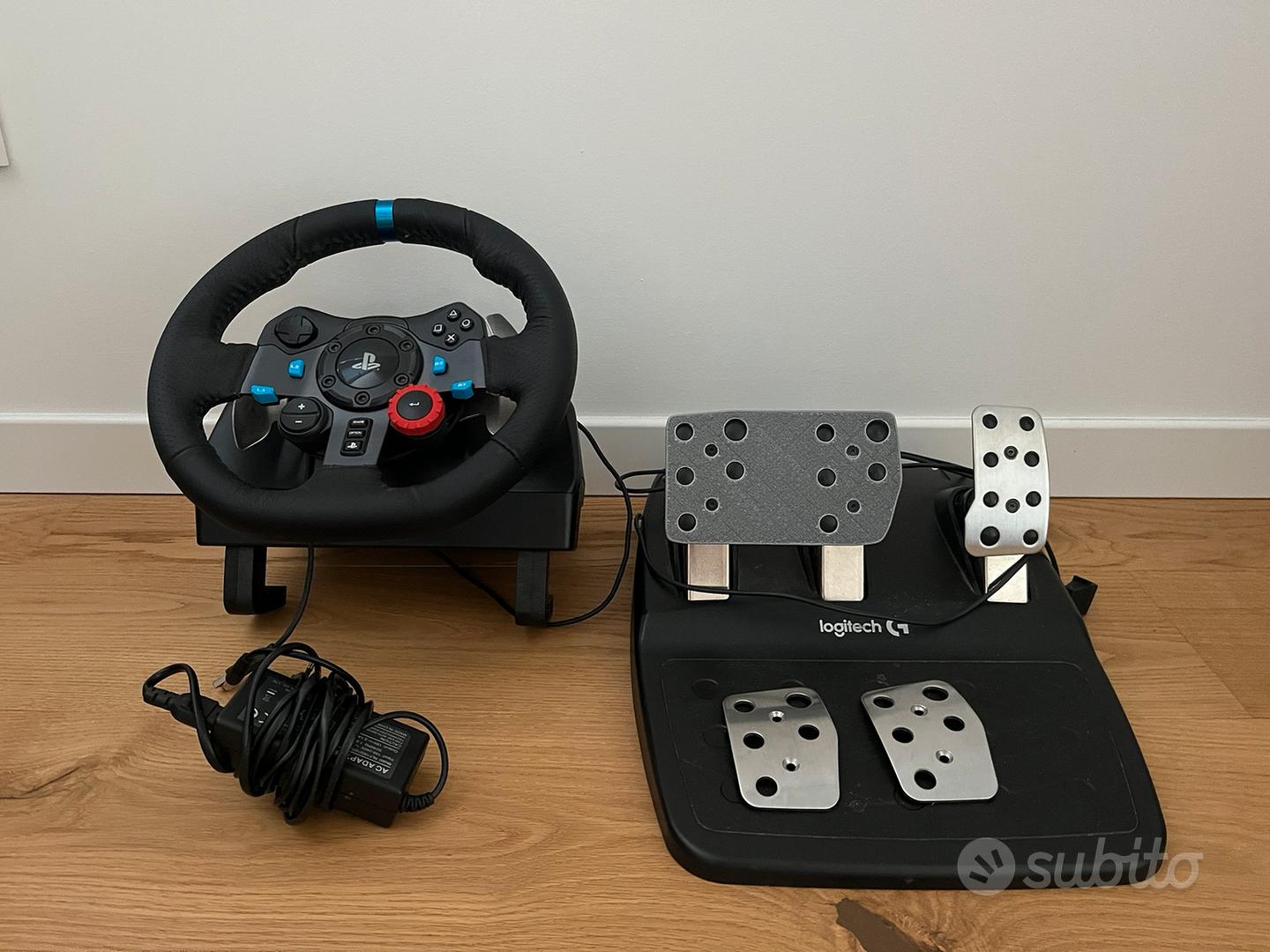 Logitech G29 volante e pedeliera - Console e Videogiochi In vendita a Monza  e della Brianza