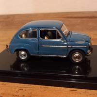 Fiat 600 in scala 1/24