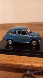Fiat 600 in scala 1/24