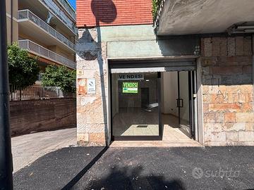 PE 119 Locale commerciale Pescara
