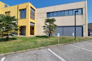 BOX A BAGNOLO SAN VITO