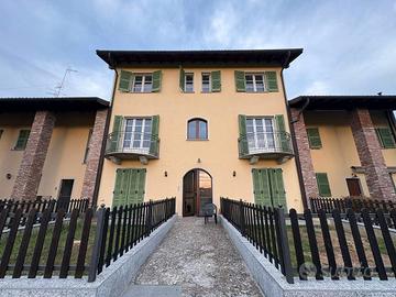 Stradella nuovo Appartamento su due piani