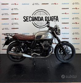 Moto Guzzi V7 II Abs