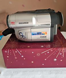 Samsung VP-L900 – Videocamera analogica Hi8 PAL