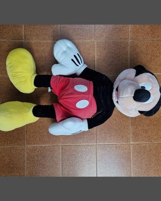 peluche pupazzo topolino