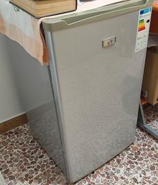 Frigorifero piccolo