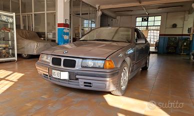 BMW 318i e36 - 4p
