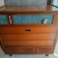 Postazione Radio Giradischi