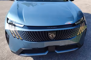 VENDI PEUGEOT 5008 2025
