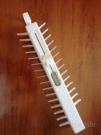 Portacravatte da armadio in plastica e ferro 