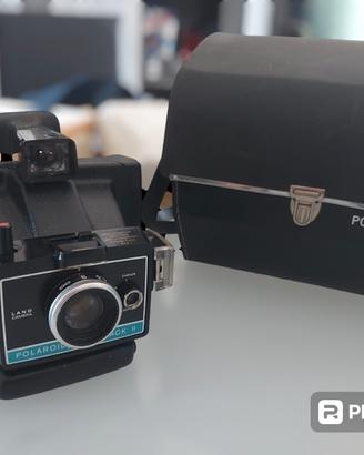 macchina fotografica polaroid colorpack II