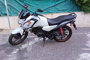 HONDA CB125F 