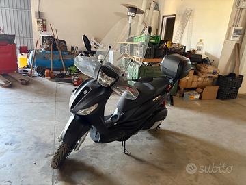 Piaggio medley 125 