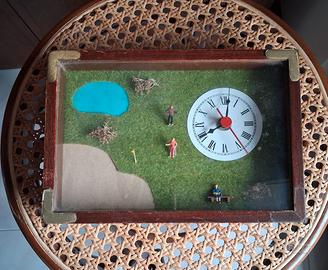 Orologio Diorama   Vintage  in Legno con Miniature