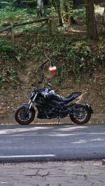 Benelli 502c + scarico Arrow completo