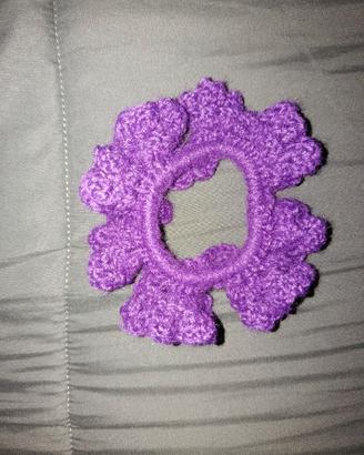 Scrunchie fatto a mano