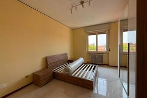 Stanza in appartamento di 60 m² a Milano