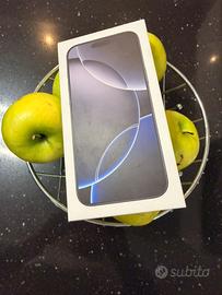 Iphone 16 pro max 256gb da attivare